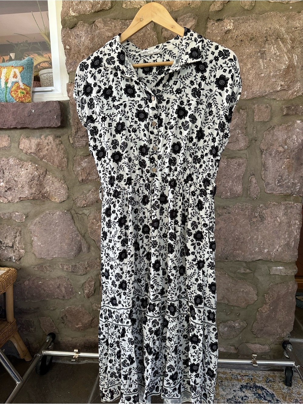 Lucky Brand Black & White Floral Midi Dress